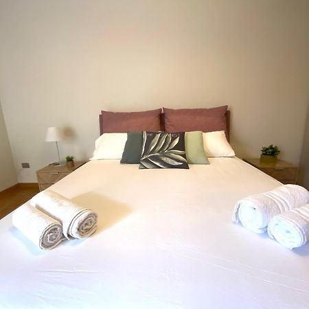 Julie'S House Lecce City Center Apartment Exterior photo
